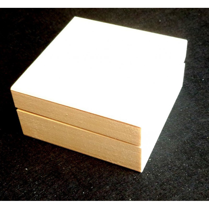 Kvadratinė dėžė (maža)