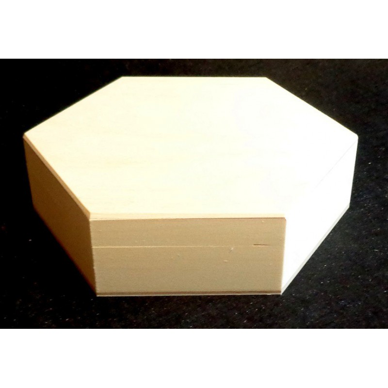 Šešiakampė dėžutė (maža)