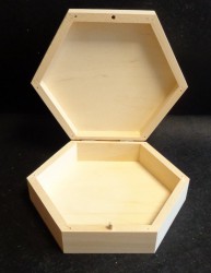 Šešiakampė dėžutė (vidutinė)