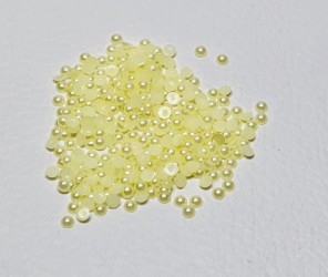 Pusiniai akriliniai perliukai Geltoni (4 mm apie 300 pcs)